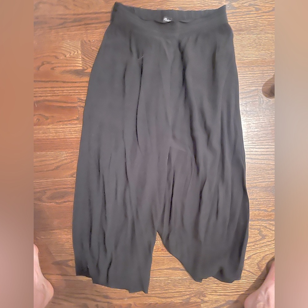Size M black Madewell culottes